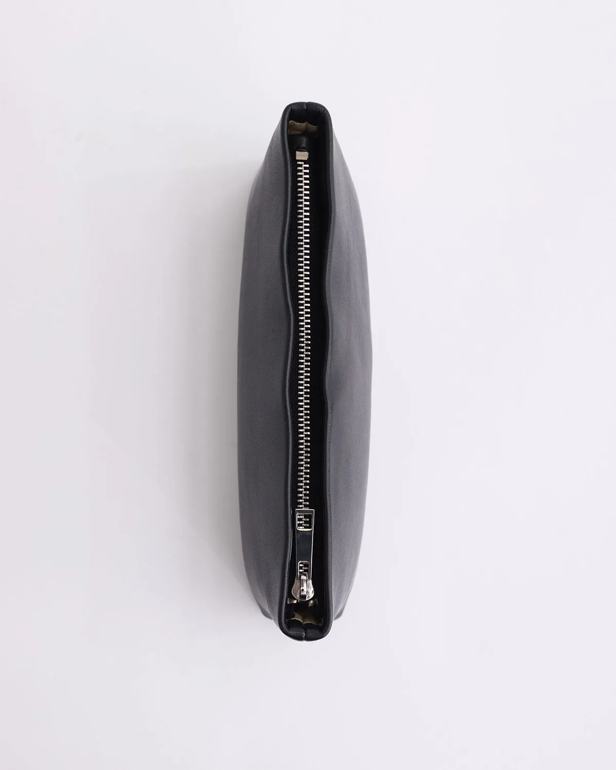 Wes Clutch: Black